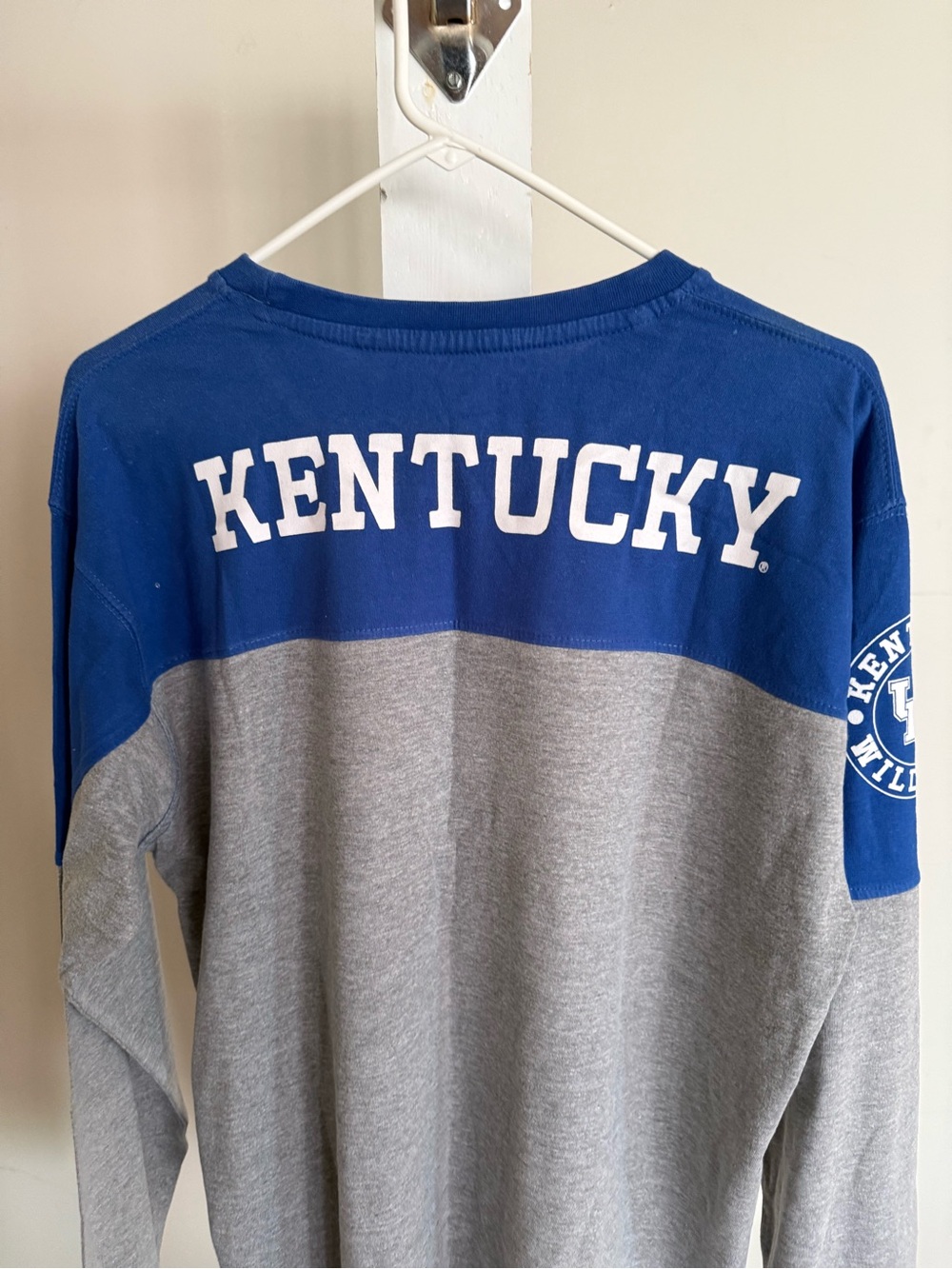 Kentucky Wildcats Sweatshirt - Picture 8 of 10